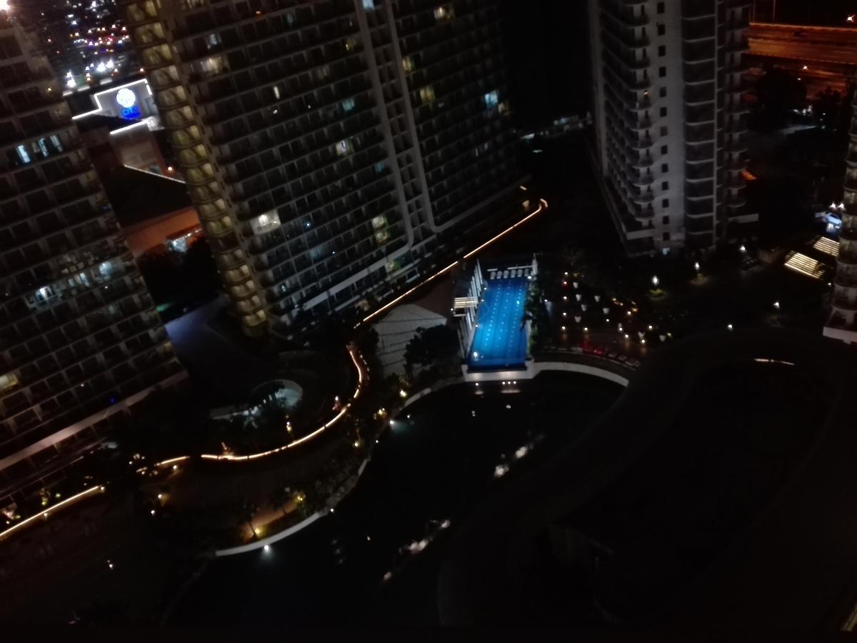 Azure Urban Resort Residences Manila Luaran gambar